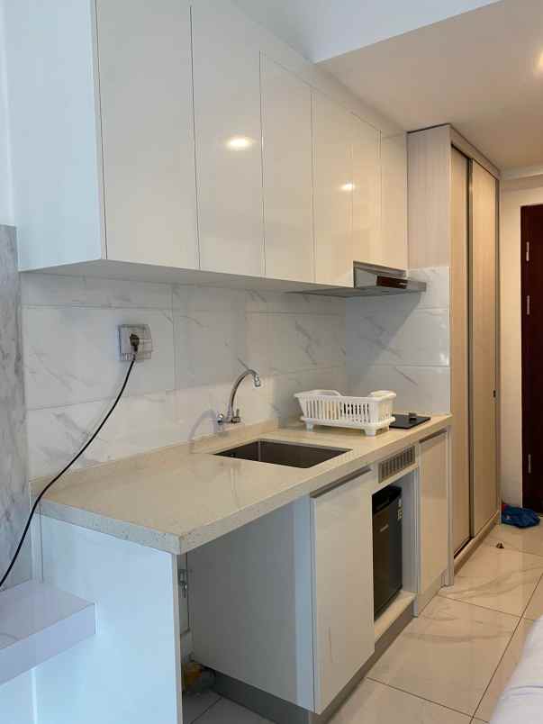 dijual apartemen alam sutera