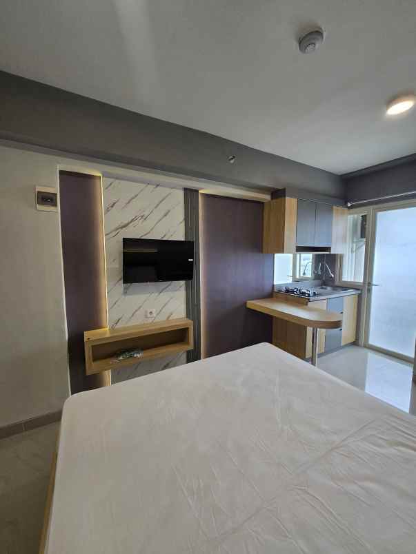 dijual apartemen educity stanford