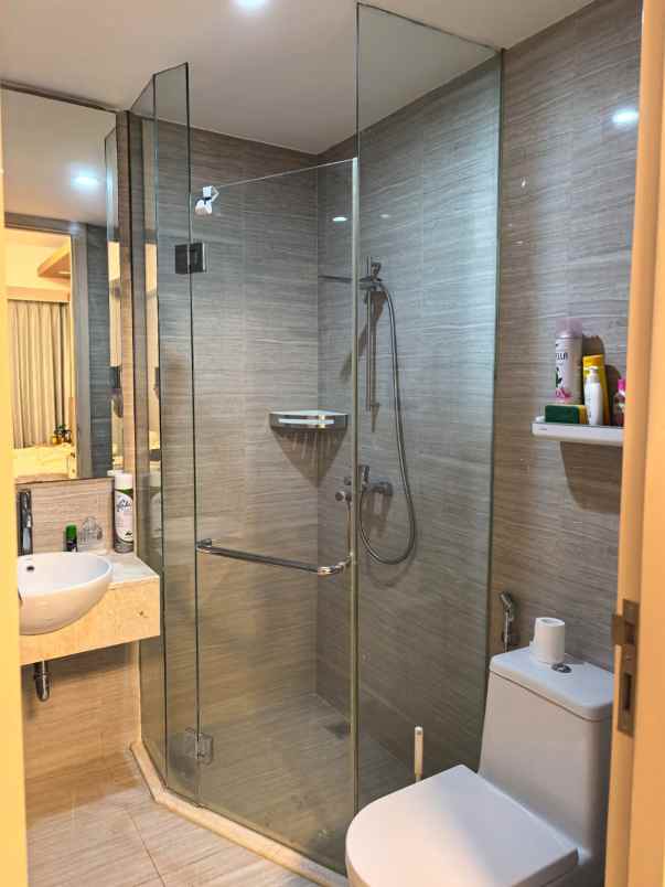 dijual apartemen la riz mansion