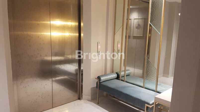 dijual apartemen pakuwon indah lontar
