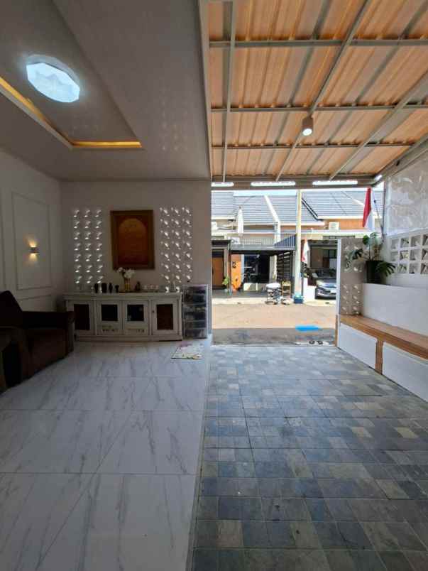 dijual cepat rumah di trevista park