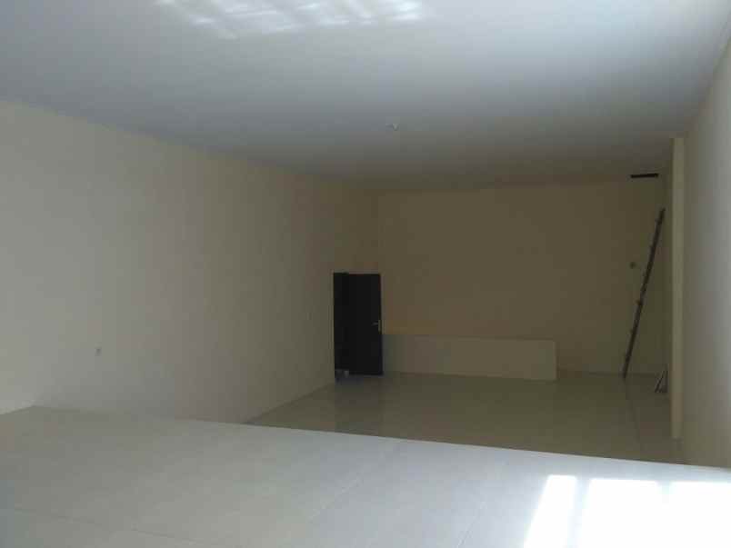 dijual gudang baru di pekanbaru