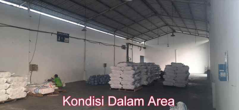 dijual gudang ex pabrik di driyorejo gresik