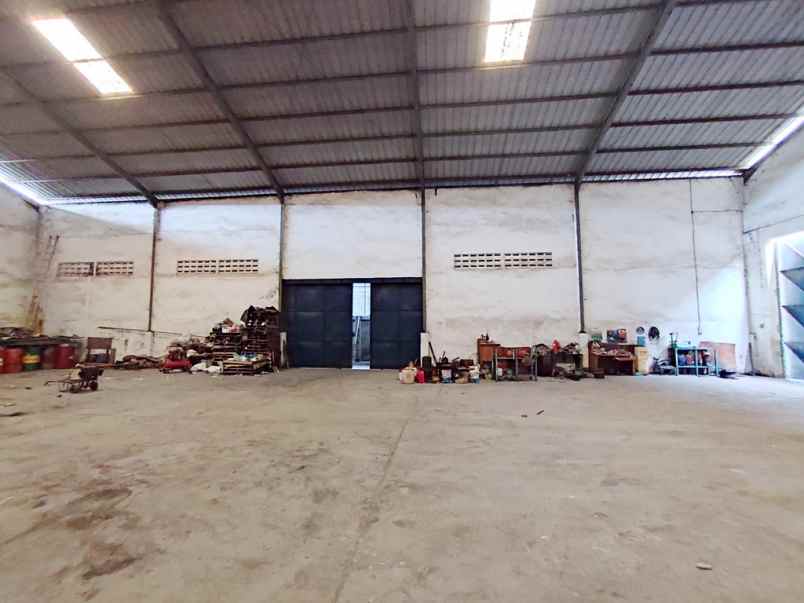 dijual gudang kim 2 jalan pulau pinang iv
