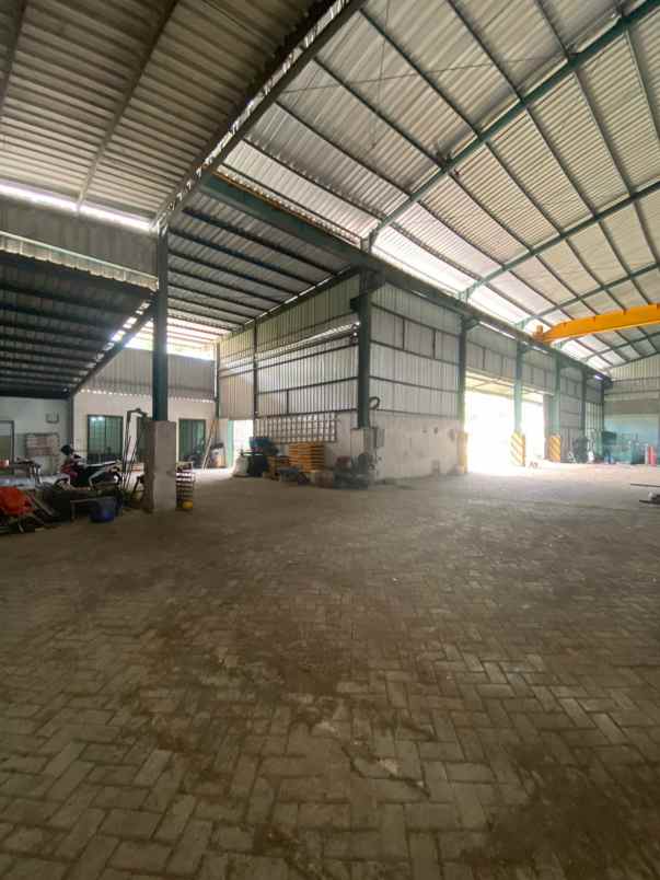 dijual gudang siap operasi