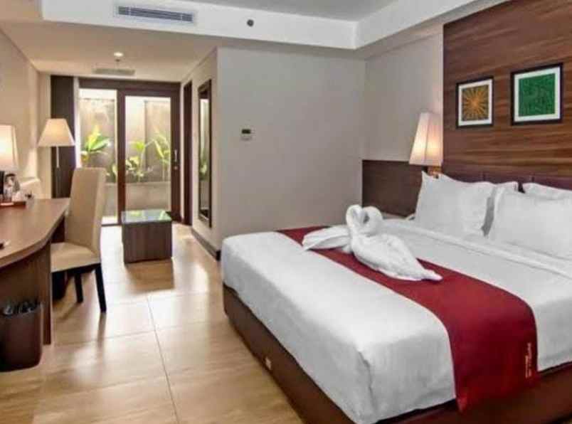 dijual hotel pantai pandawa