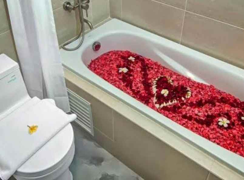 dijual hotel pantai pandawa