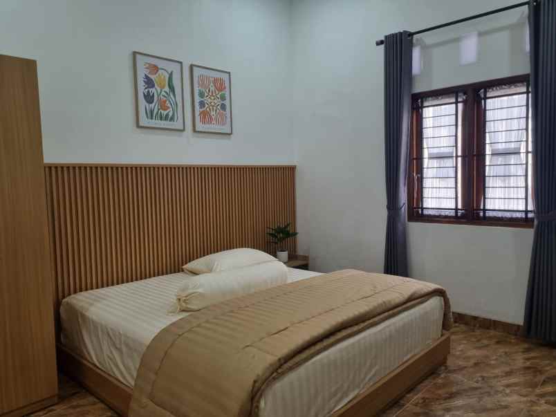 dijual kost caturtunggal depok sleman