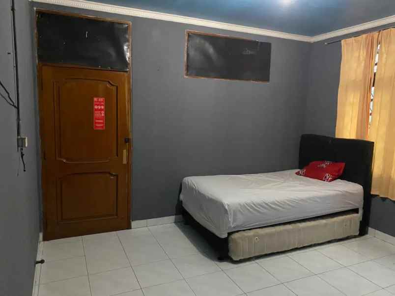 dijual kost jl cipinang melayu