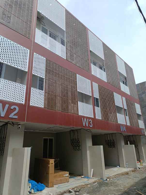 dijual kost kukusan beji