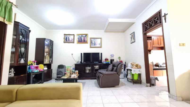 dijual kost pangkalan jati kalimalang