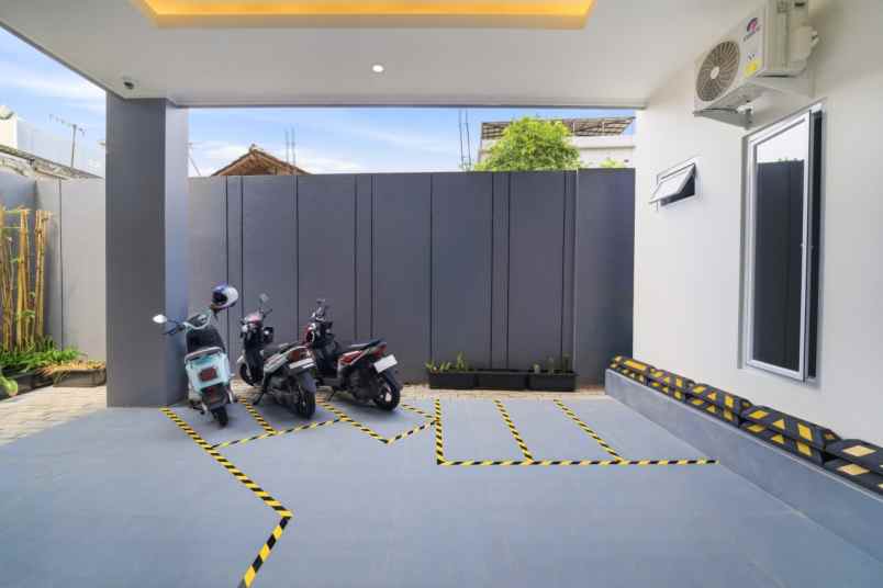 dijual kost petojo selatan kota