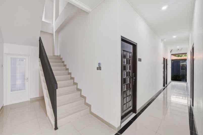dijual kost petojo selatan kota