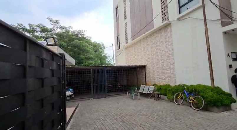 dijual kost teluk jambe karawang jawa