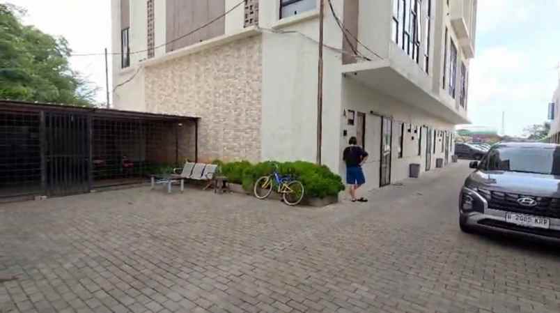 dijual kost teluk jambe karawang jawa