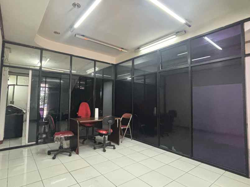 dijual murah dibawah njop ruko di hasyim ashari gambir