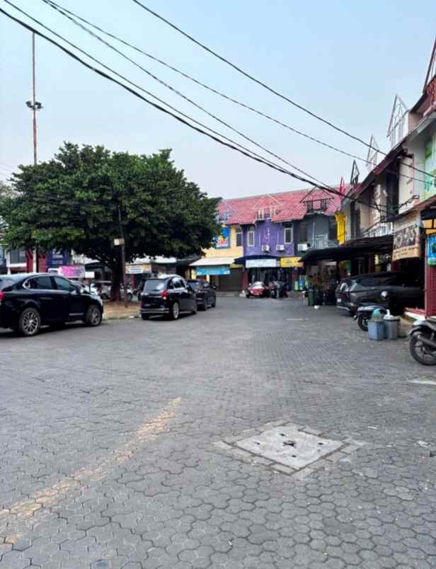 dijual ruko bebas banjir di kemang pratama bekasi