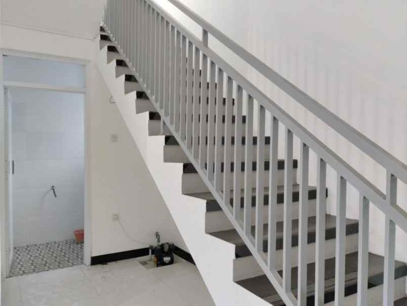 dijual ruko gudang kantor jl dr soeparno no 28