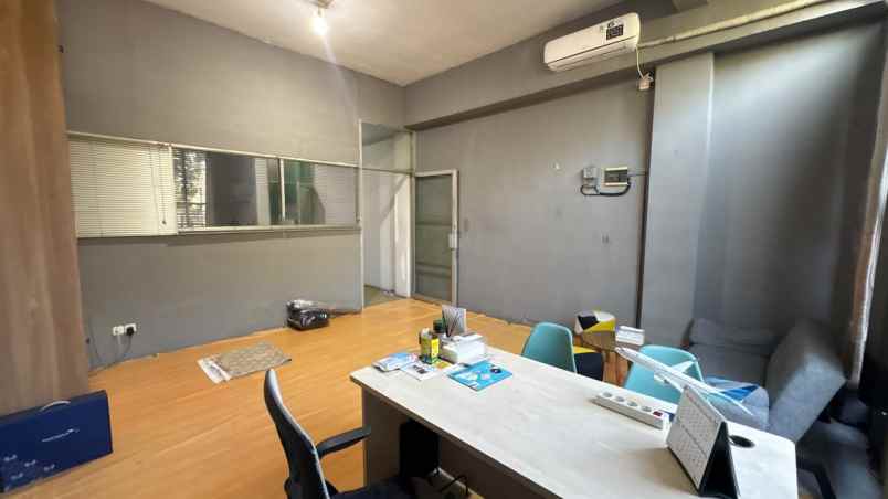 dijual ruko gudang kantor manyar garden regency