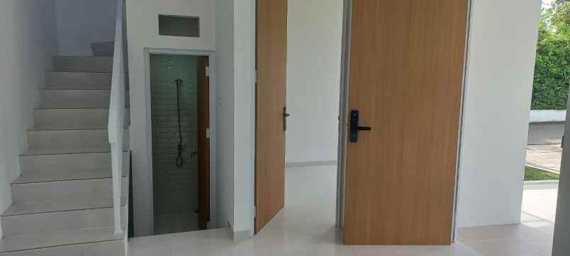 dijual ruko gudang kantor tugu cimanggis