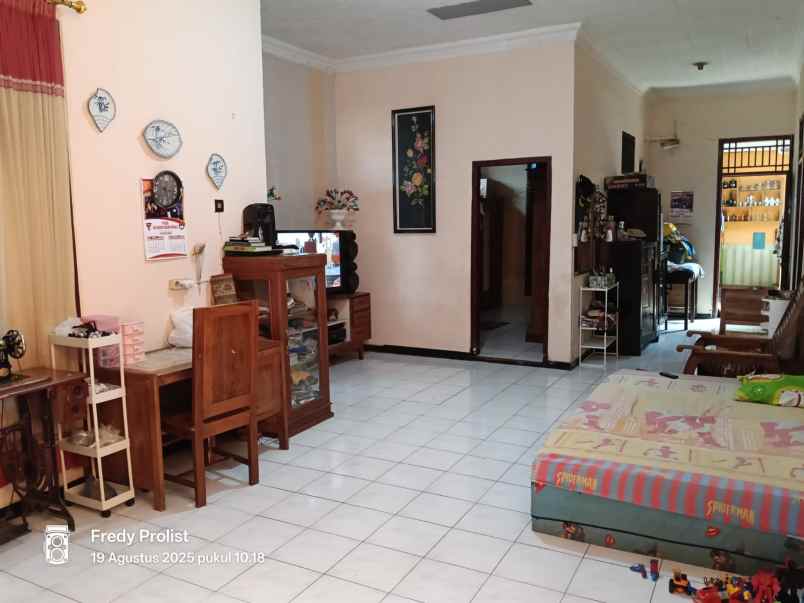 dijual rumah arcawinangun