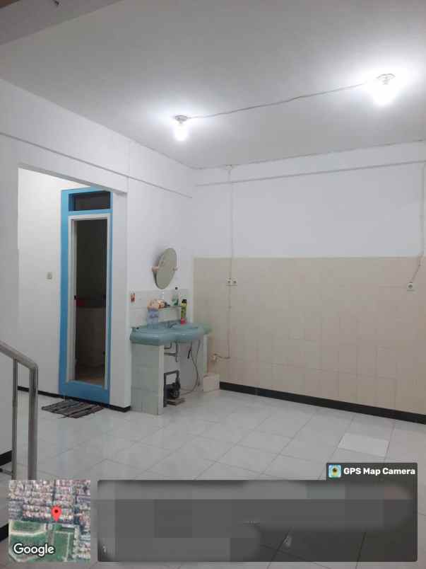 dijual rumah babatan pantai barat