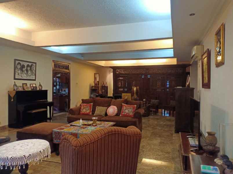 dijual rumah bangka jakarta selatan