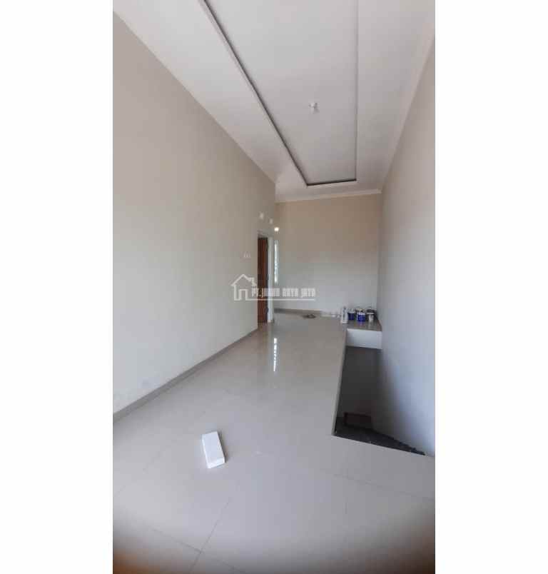 dijual rumah banyumanik