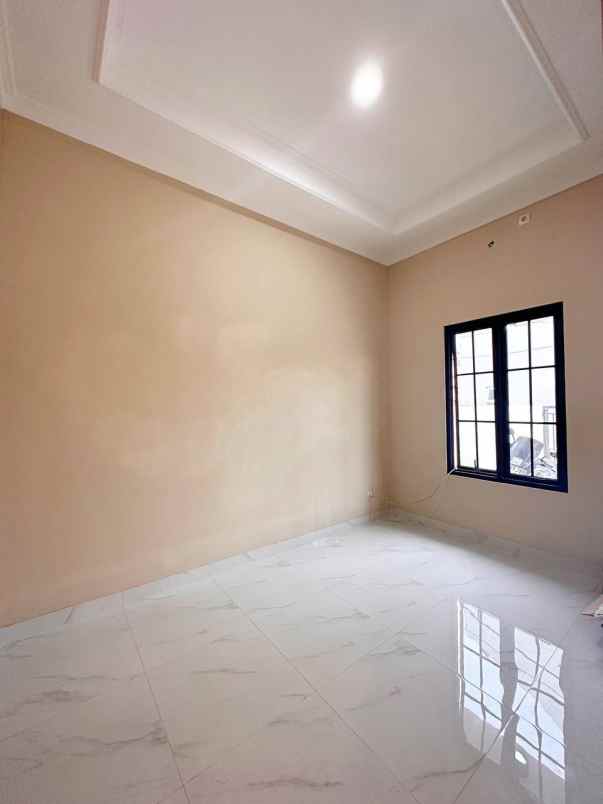dijual rumah baru siap huni di munjul jakarta timur
