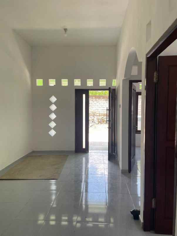 dijual rumah baru siap huni lokasi tlekung batu malang