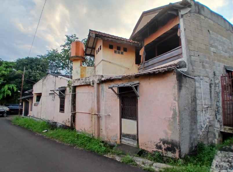 dijual rumah beji beji depok