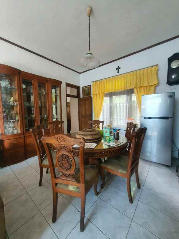 dijual rumah besar tanah luas di jl raya lenteng agung