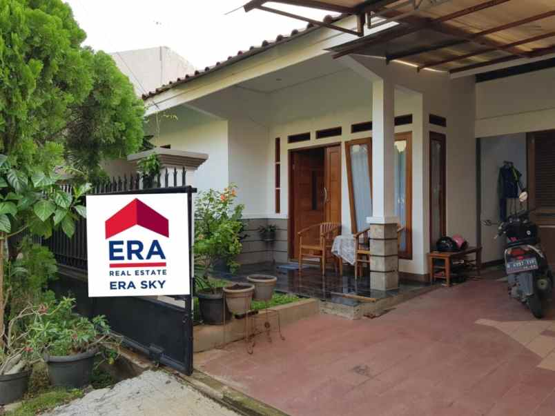 dijual rumah billymoon pondok kelapa