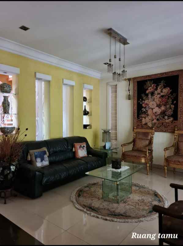 dijual rumah bintaro