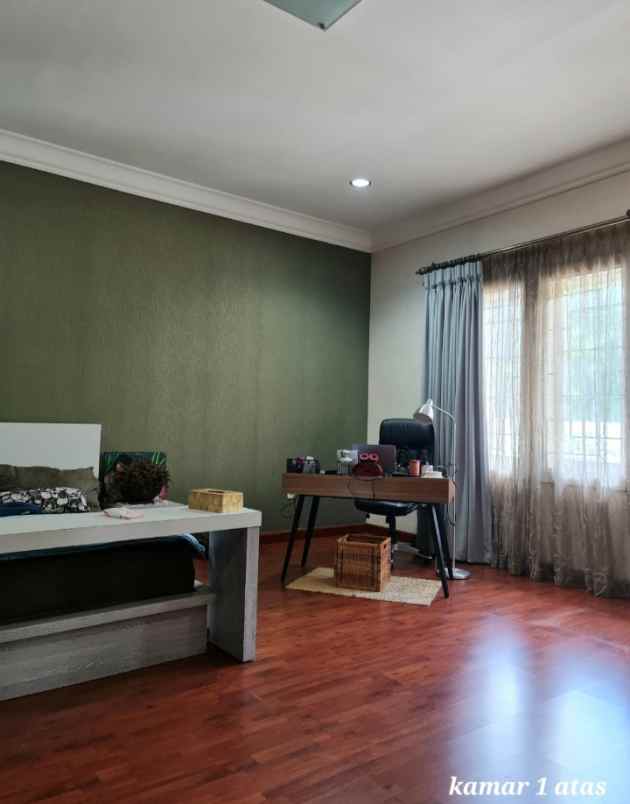 dijual rumah bintaro