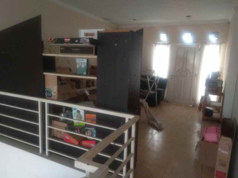 dijual rumah caringin