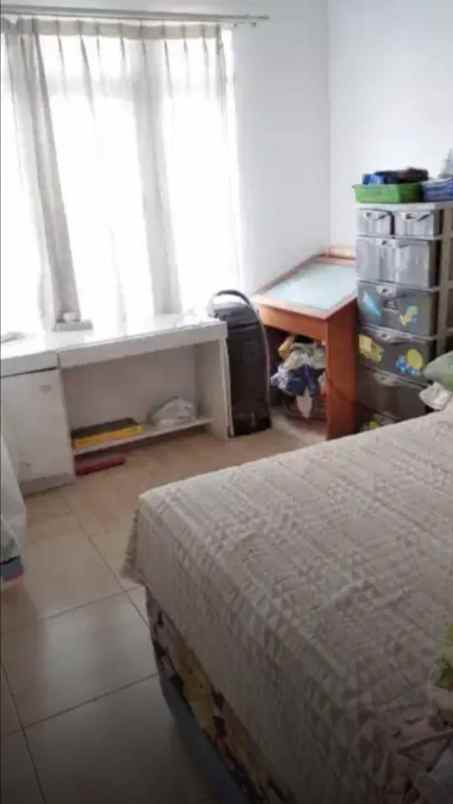 dijual rumah caringin