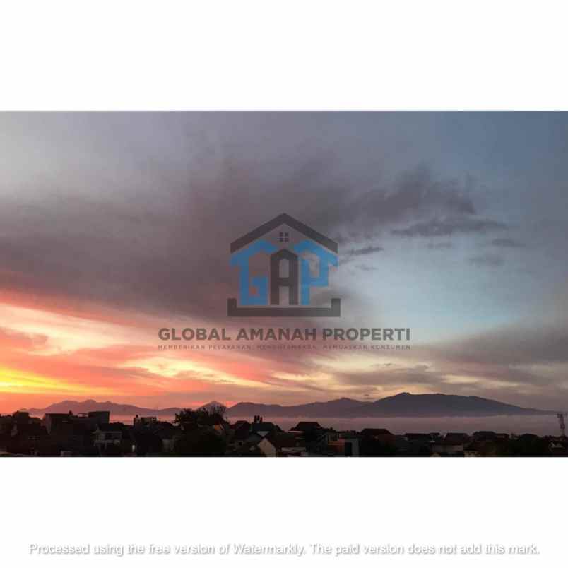 dijual rumah cihanjuang cimahi 3 lantai view mewah