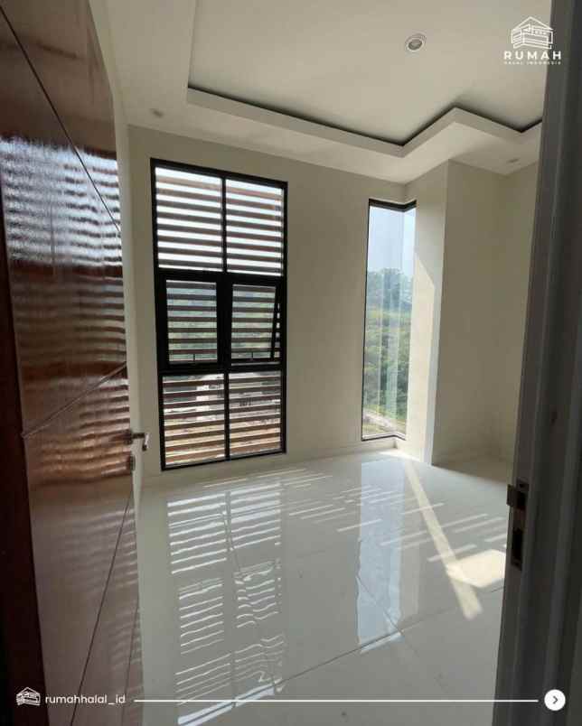 dijual rumah cimuncang padasuka bandung