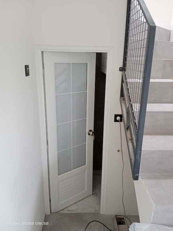 dijual rumah cinangka sawangan depok