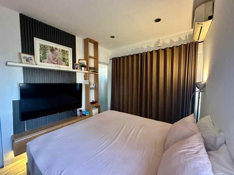 dijual rumah cinere hill