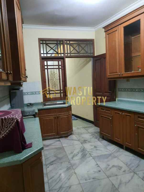 dijual rumah ciracas jakarta timur dki