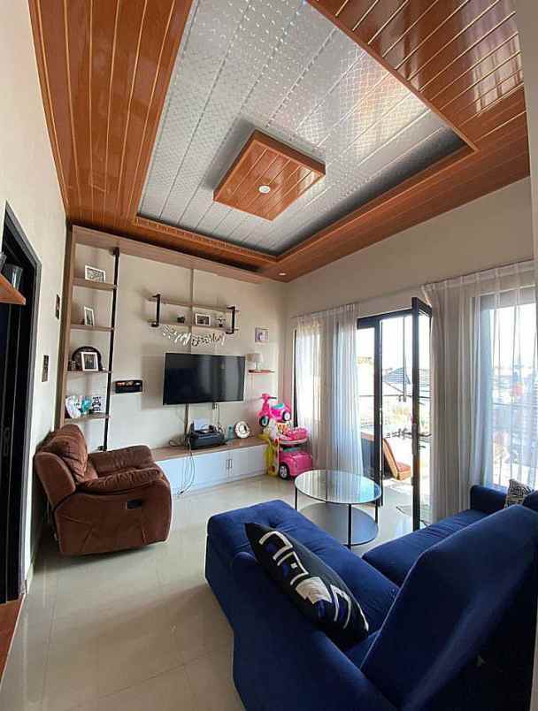 dijual rumah cisaranten kulon