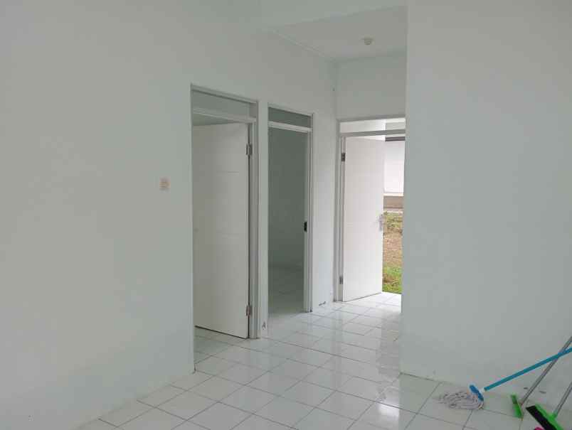 dijual rumah citra maja raya