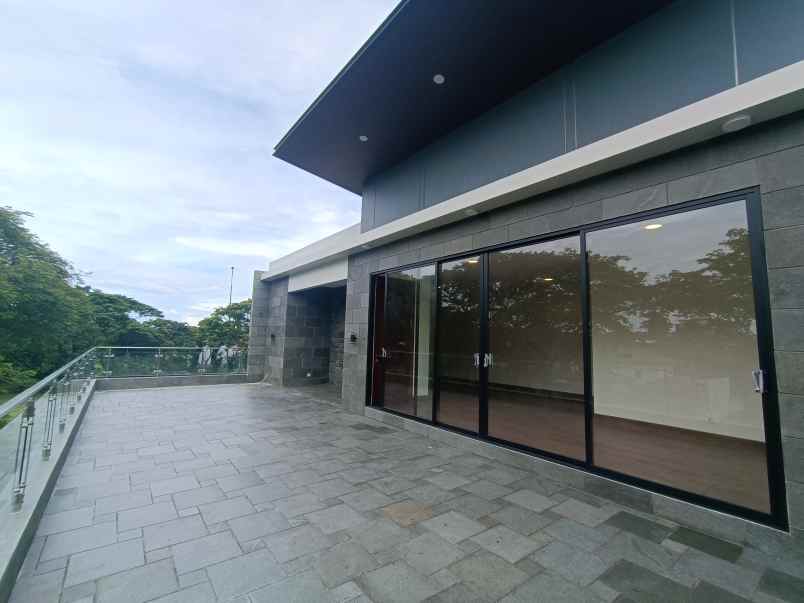 dijual rumah citraland bukit golf