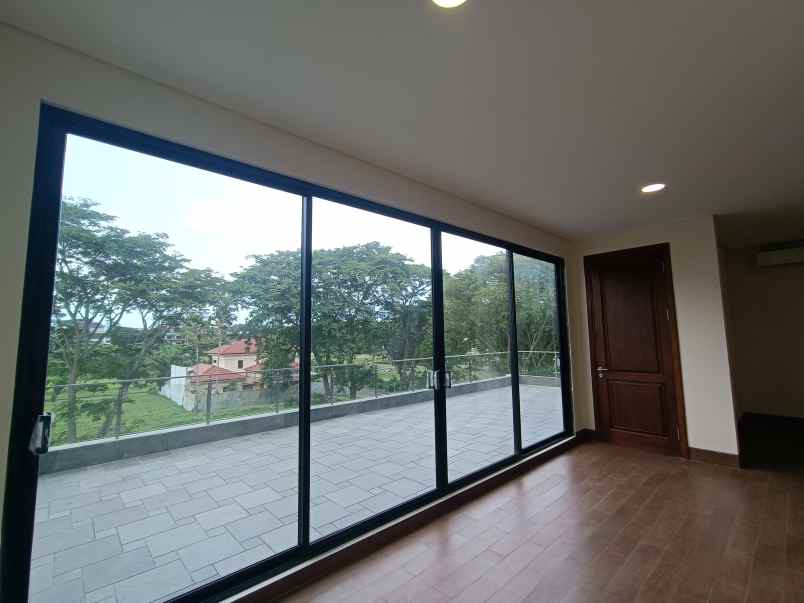 dijual rumah citraland bukit golf