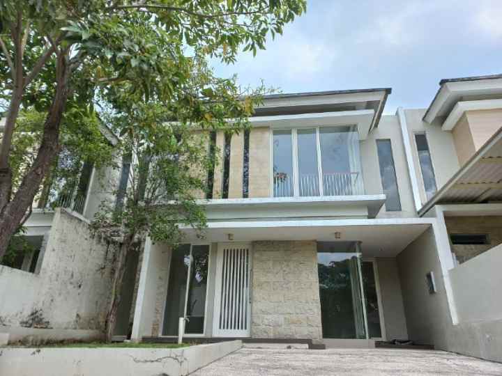 dijual rumah citraland taman puspa raya