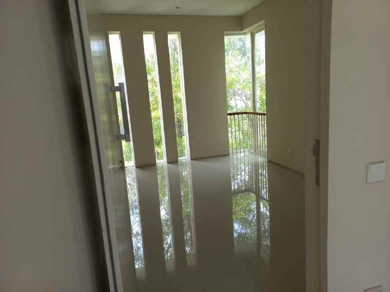 dijual rumah citraland taman puspa raya