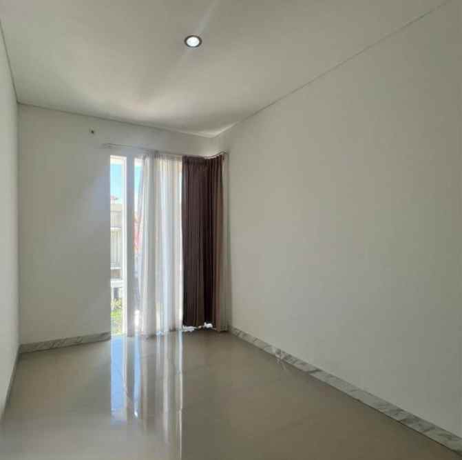 dijual rumah citraland taman puspa raya