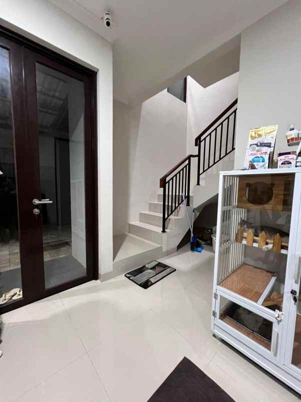 dijual rumah cluster cherryville grand